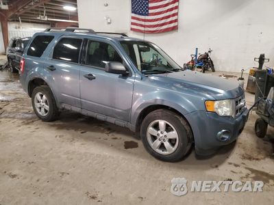 Czwarte zdjęcie samochodu z boku: 2012 FORD ESCAPE XLT VIN:1FMCU0D75CKA06034 - miniatura