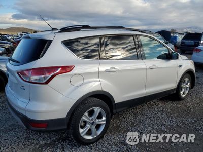 Trzecie zdjęcie samochodu z tyłu: 2015 FORD ESCAPE SE VIN:1FMCU9G94FUA91751 - miniatura