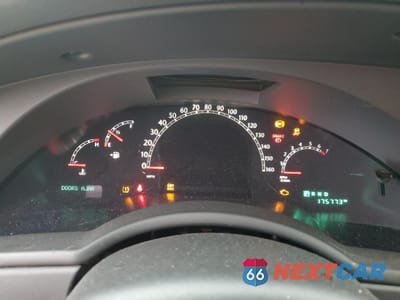 Zdjęcie 9 z 12 samochodu: 2007 CHRYSLER PACIFICA TOURING VIN:2A8GM68X07R163893 - miniatura