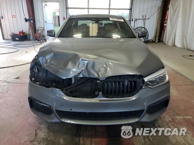 Piąte zdjęcie samochodu w środku: 2018 BMW 540 XI VIN:WBAJE7C55JWC57370 - miniatura