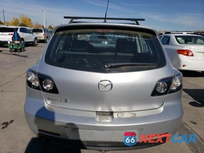 Zdjęcie 6 z 13 samochodu: 2006 MAZDA 3 HATCHBACK VIN:JM1BK343X61403950 - miniatura