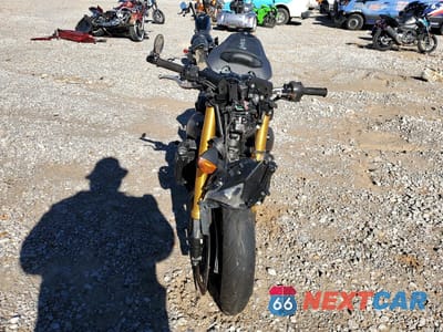 Drugie zdjęcie samochodu z przodu: 2012 YAMAHA FZ8 N VIN:JYARN27E0CA001634 - miniatura