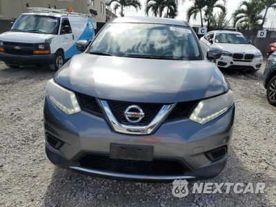 Piąte zdjęcie samochodu w środku: 2015 NISSAN ROGUE S VIN:KNMAT2MT4FP578954 - miniatura