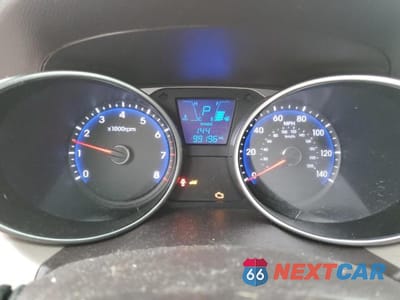 Zdjęcie 9 z 13 samochodu: 2011 HYUNDAI TUCSON GLS VIN:KM8JU3AC6BU209866 - miniatura
