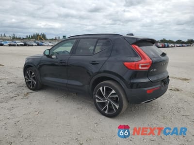 Drugie zdjęcie samochodu z przodu: 2019 VOLVO XC40 T5 MOMENTUM VIN:YV4162XZ1K2009216 - miniatura