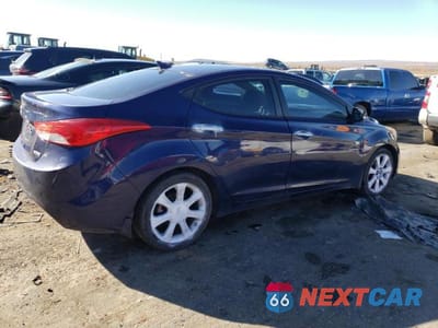 Trzecie zdjęcie samochodu z tyłu: 2013 HYUNDAI ELANTRA GLS VIN:5NPDH4AE6DH287218 - miniatura