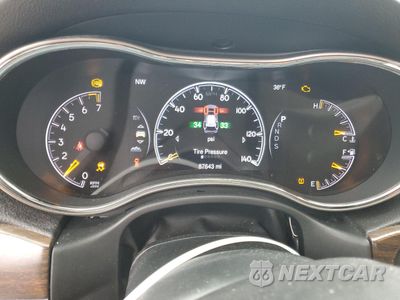Zdjęcie 9 z 14 samochodu: 2014 JEEP GRAND CHEROKEE LIMITED VIN:1C4RJFBG6EC112051 - miniatura