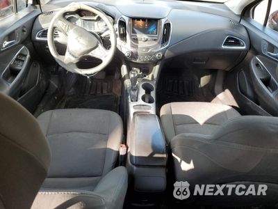 Zdjęcie 8 z 12 samochodu: 2017 CHEVROLET CRUZE LT VIN:1G1BE5SM8H7264697 - miniatura