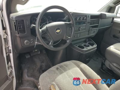 Zdjęcie 8 z 13 samochodu: 2022 CHEVROLET EXPRESS G3500 VIN:1GB0GRFF6G1186065 - miniatura