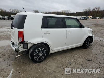 Trzecie zdjęcie samochodu z tyłu: 2013 TOYOTA SCION XB VIN:JTLZE4FE9DJ046644 - miniatura