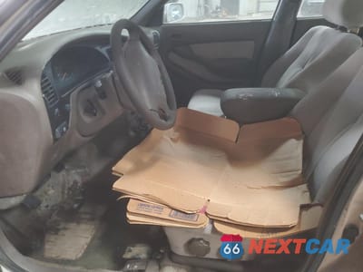 Zdjęcie 7 z 11 samochodu: 1996 TOYOTA CAMRY LE VIN:JT2BF12KXT0133258 - miniatura