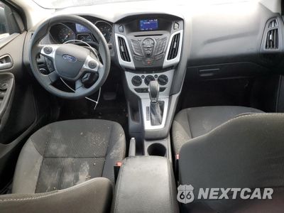 Zdjęcie 8 z 12 samochodu: 2013 FORD FOCUS SE VIN:1FADP3F27DL115650 - miniatura