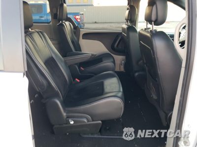 Zdjęcie 11 z 13 samochodu: 2017 DODGE GRAND CARAVAN SXT VIN:2C4RDGCG9HR852846 - miniatura