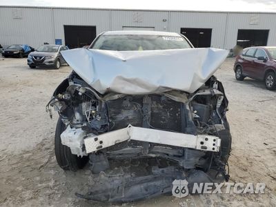 Piąte zdjęcie samochodu w środku: 2015 TOYOTA HIGHLANDER LE VIN:5TDZKRFH4FS091637 - miniatura