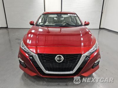 Piąte zdjęcie samochodu w środku: 2019 NISSAN ALTIMA PLATINUM VIN:1N4BL4FV2KC111375 - miniatura