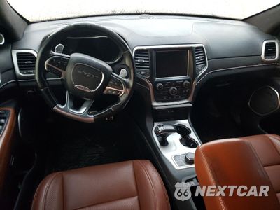 Zdjęcie 8 z 13 samochodu: 2005 JEEP GRAND CHEROKEE SRT-8 VIN:1J8HR58225C723262 - miniatura