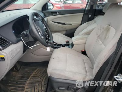 Zdjęcie 7 z 14 samochodu: 2018 HYUN TUCSON SEL VIN:KM8J33A46JU606424 - miniatura