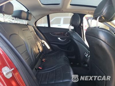 Zdjęcie 11 z 13 samochodu: 2016 MERCEDES-BENZ C 300 4MATIC VIN:55SWF4KB6GU177869 - miniatura