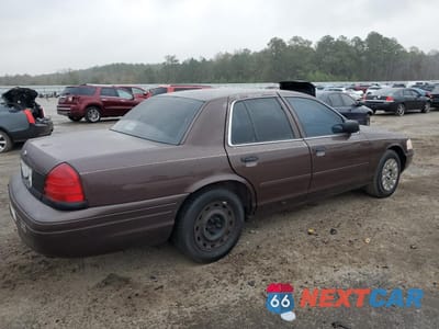 Trzecie zdjęcie samochodu z tyłu: 2004 FORD CROWN VICTORIA POLICE INTERCEPTOR VIN:2FAFP71W04X146218 - miniatura