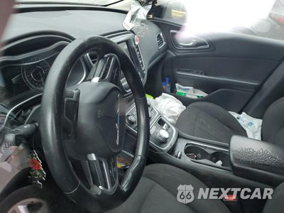 Zdjęcie 8 z 12 samochodu: 2015 CHRYSLER 200 LIMITED VIN:1C3CCCAB8FN661944 - miniatura