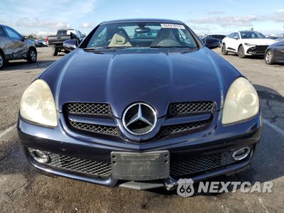 Piąte zdjęcie samochodu w środku: 2009 MERCEDES-BENZ SLK 300 VIN:WDBWK54F19F192182 - miniatura