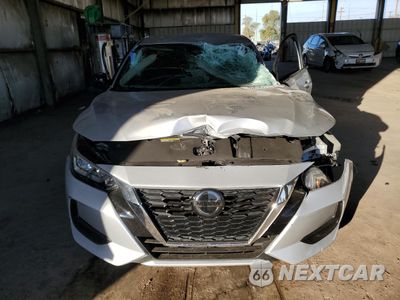 Piąte zdjęcie samochodu w środku: 2020 NISSAN SENTRA SV VIN:3N1AB8CV3LY217298 - miniatura