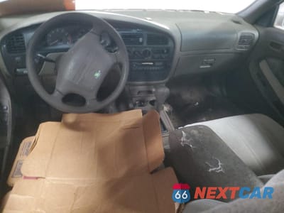 Zdjęcie 8 z 11 samochodu: 1996 TOYOTA CAMRY LE VIN:JT2BF12KXT0133258 - miniatura