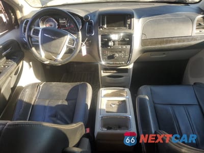 Zdjęcie 8 z 13 samochodu: 2014 CHRYSLER TOWN & COUNTRY TOURING VIN:2C4RC1BG8ER396612 - miniatura