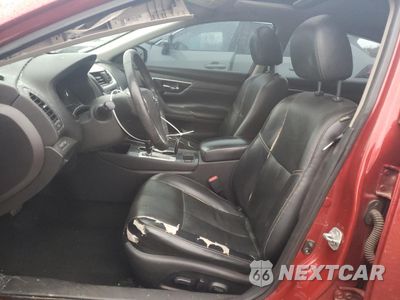 Zdjęcie 7 z 14 samochodu: 2016 NISSAN ALTIMA 2.5 VIN:1N4AL3AP8GC270570 - miniatura