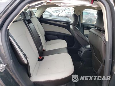 Zdjęcie 10 z 12 samochodu: 2019 FORD FUSION SE VIN:XFA6P0HD5KR251280 - miniatura