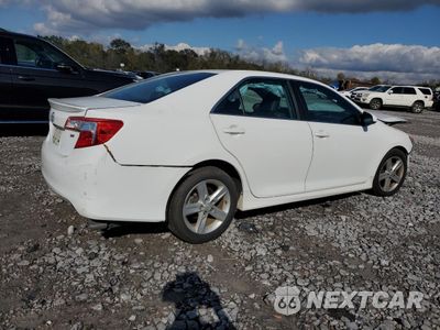 Trzecie zdjęcie samochodu z tyłu: 2014 TOYOTA CAMRY L VIN:4T1BF1FK0EU769678 - miniatura
