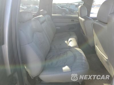 Zdjęcie 11 z 13 samochodu: 2001 CHEVROLET SUBURBAN K2500 VIN:3GNGK26U01G139385 - miniatura