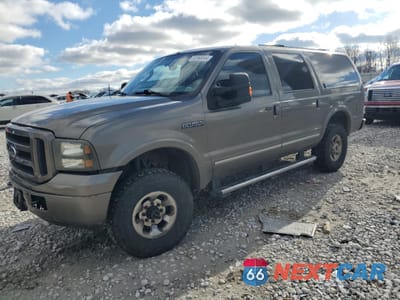 2004 FORD EXCURSION LIMITED 1FMSU43P74EB12117 - główne zdjęcie licytacji z USA - miniatura