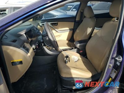 Zdjęcie 7 z 12 samochodu: 2013 HYUNDAI ELANTRA GLS VIN:5NPDH4AE6DH287218 - miniatura