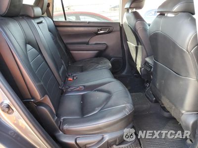 Zdjęcie 11 z 14 samochodu: 2021 TOYOTA HIGHLANDER HYBRID XLE VIN:5TDGBRCHXMS518358 - miniatura