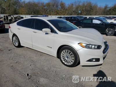 Czwarte zdjęcie samochodu z boku: 2016 FORD FUSION SE HYBRID VIN:3FA6P0LU9GR246078 - miniatura