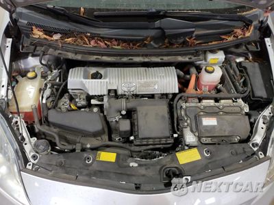 Zdjęcie 12 z 14 samochodu: 2014 TOYOTA PRIUS PLUG-IN VIN:JTDKN3DP9E3054566 - miniatura