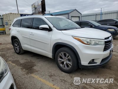 Czwarte zdjęcie samochodu z boku: 2015 TOYOTA HIGHLANDER XLE VIN:5TDKKRFH9FS088931 - miniatura