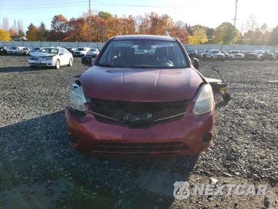 Piąte zdjęcie samochodu w środku: 2013 NISSAN ROGUE S VIN:JN8AS5MTXDW516793 - miniatura