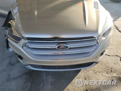 Zdjęcie 12 z 13 samochodu: 2018 FORD ESCAPE SE VIN:1FMCU0GD9JUD14228 - miniatura