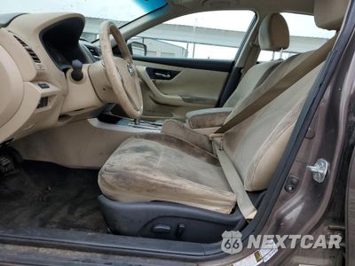 Zdjęcie 7 z 14 samochodu: 2017 NISSAN ALTIMA 2.5 VIN:1N4AL3AP1HC195938 - miniatura