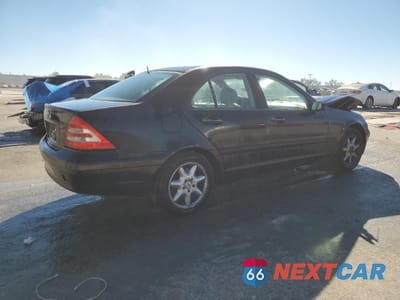 Trzecie zdjęcie samochodu z tyłu: 2003 MERCEDES-BENZ C 320 VIN:WDBRF64J73F309654 - miniatura