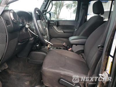 Zdjęcie 7 z 13 samochodu: 2014 JEEP WRANGLER UNLIMITED SPORT VIN:1C4BJWDG1EL145442 - miniatura