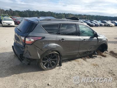 Trzecie zdjęcie samochodu z tyłu: 2018 FORD ESCAPE SE VIN:1FMCU9GD5JUD11833 - miniatura