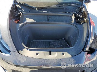 Zdjęcie 11 z 13 samochodu: 2022 TESLA MODEL Y VIN:7SAYGDEEXNF368353 - miniatura