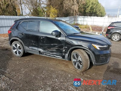 Czwarte zdjęcie samochodu z boku: 2023 VOLVO XC40 RECHARGE CORE VIN:YV4ED3UK8P2044198 - miniatura
