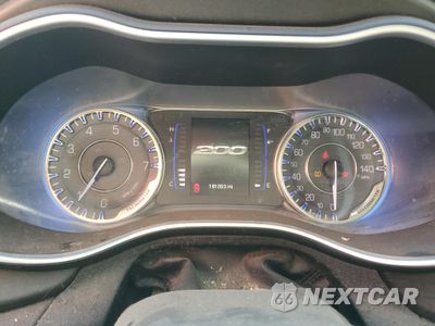 Zdjęcie 9 z 12 samochodu: 2015 CHRYSLER 200 LIMITED VIN:1C3CCCAB8FN740935 - miniatura