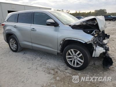 Czwarte zdjęcie samochodu z boku: 2015 TOYOTA HIGHLANDER LE VIN:5TDZKRFH4FS091637 - miniatura