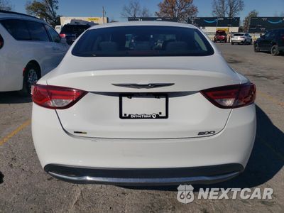 Zdjęcie 6 z 13 samochodu: 2016 CHRYSLER 200 LIMITED VIN:1C3CCCAB9GN181445 - miniatura