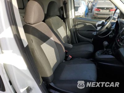 Zdjęcie 11 z 13 samochodu: 2021 RAM PROMASTER CITY SLT VIN:ZFBHRFBB1M6T93393 - miniatura